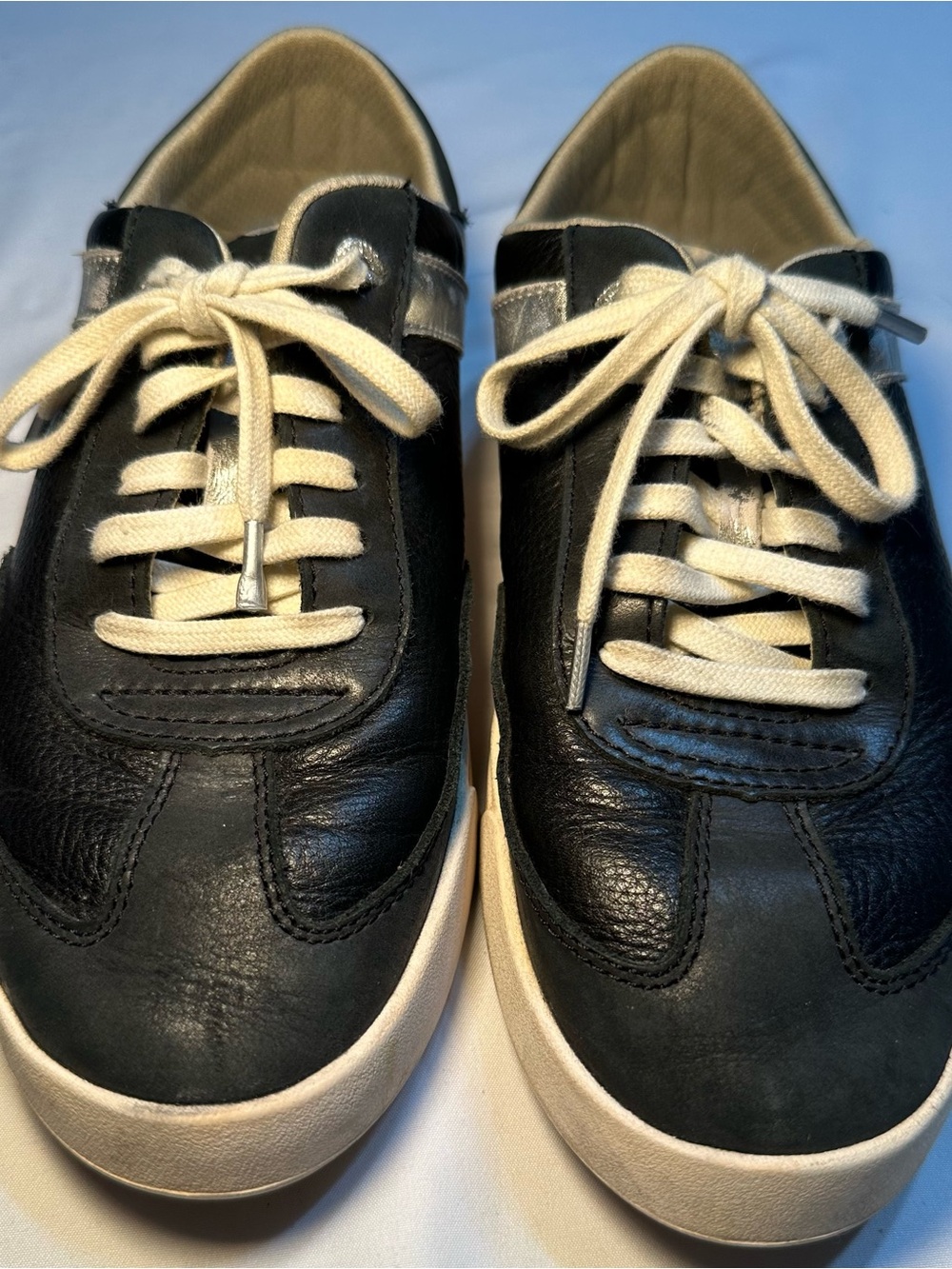 OluKai Ha’upu Black Leather Court Sneakers 7